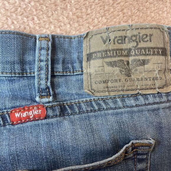 Wrangler Authentics Men's Classic 5-Pocket Regular Fit Cotton‎ Jean 46 X 30 #31 - Picture 5 of 6